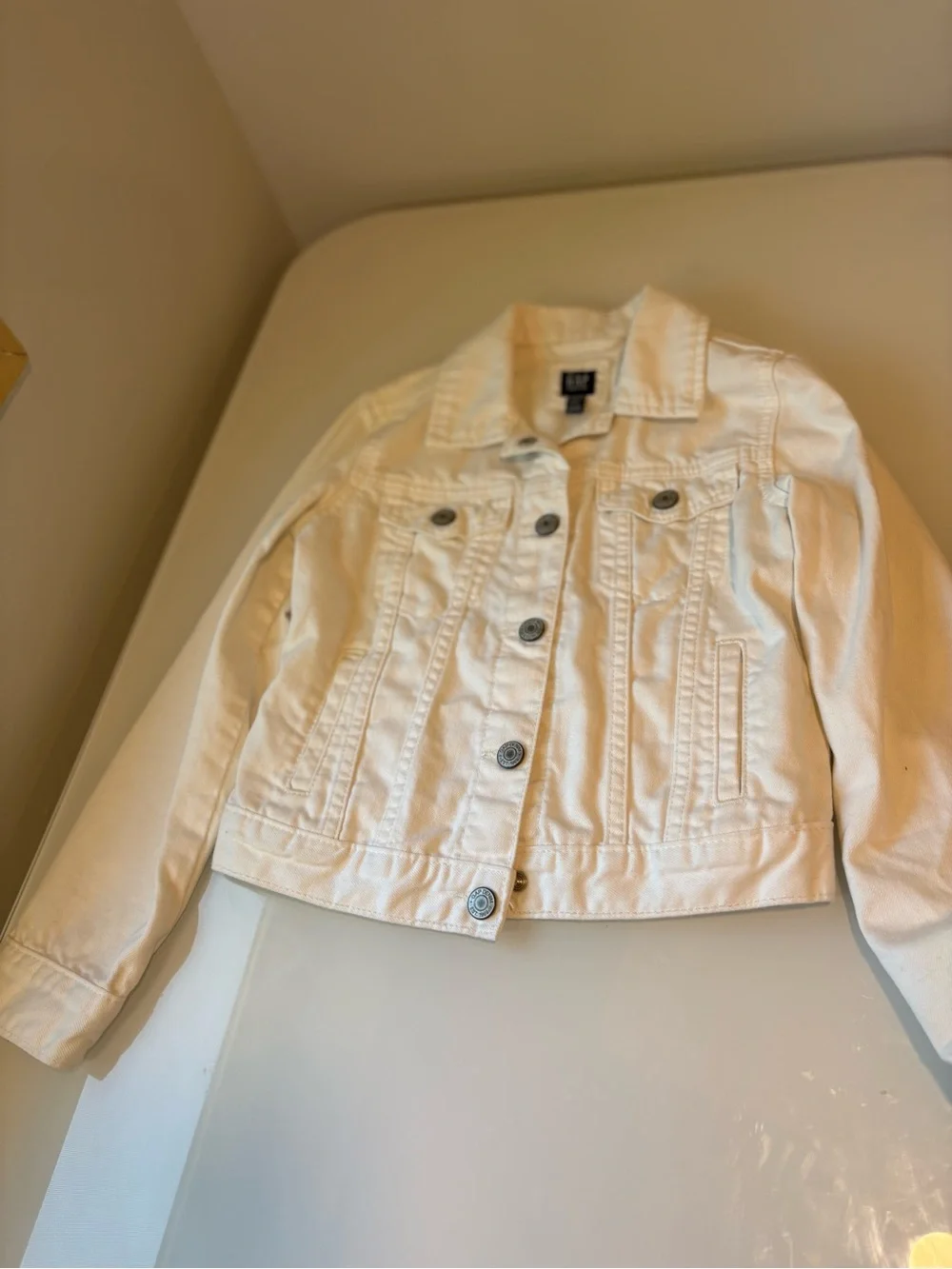 GAP Girl’s Medium White Jean Jacket